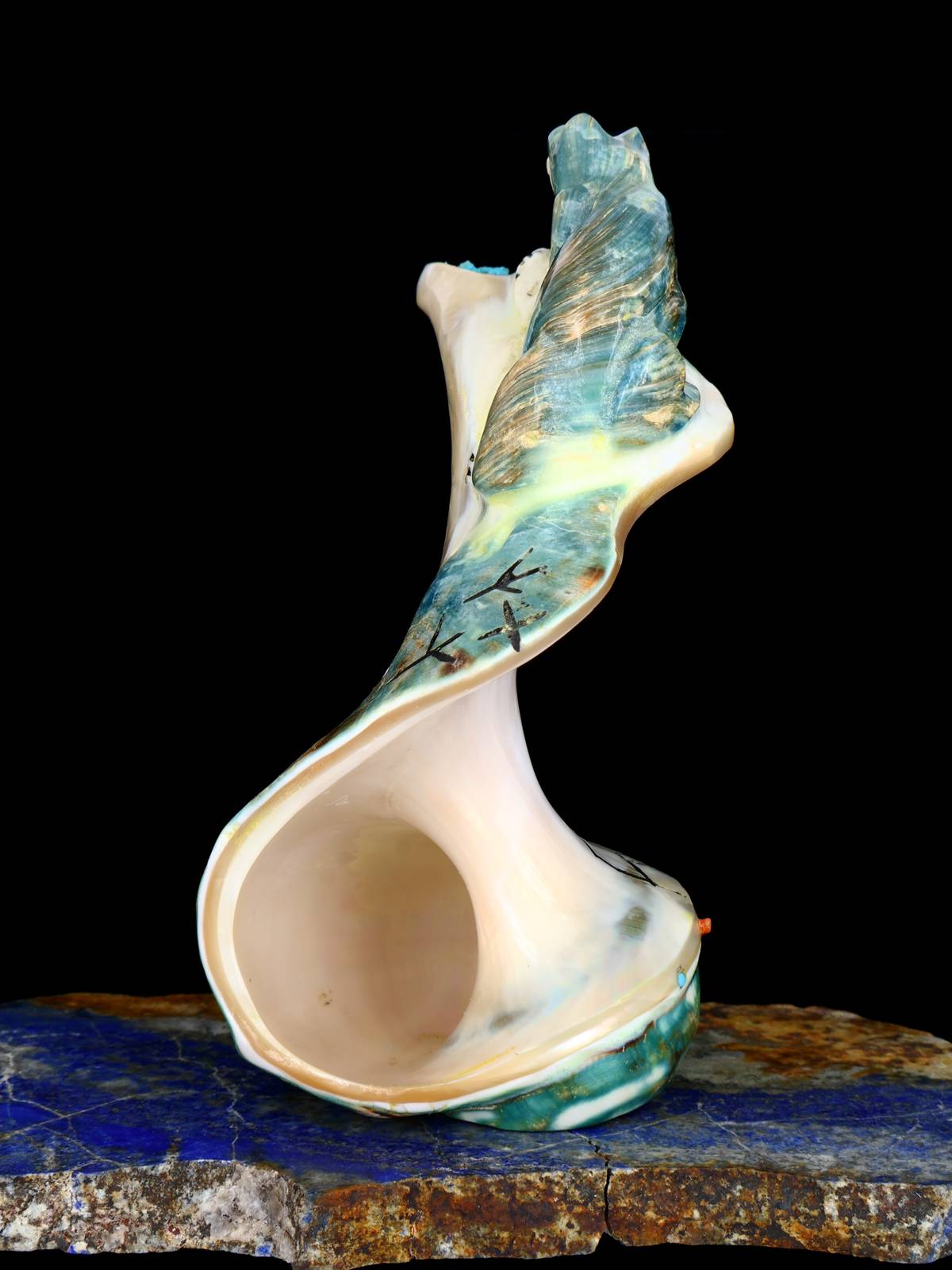 Green Snail Shell Pueblo Bear Zuni Fetish