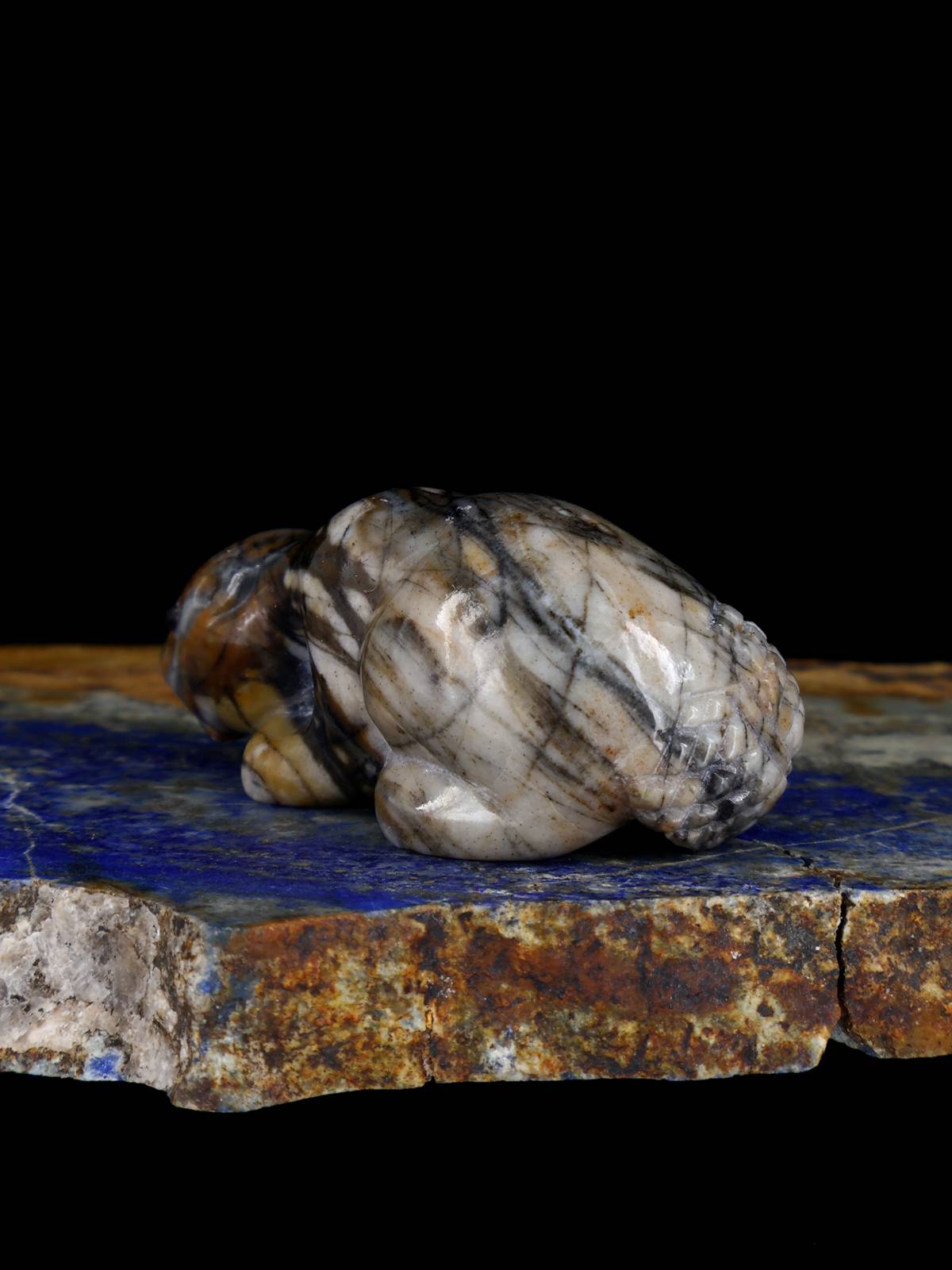 Picasso Marble Beaver Zuni Fetish - PuebloDirect.com