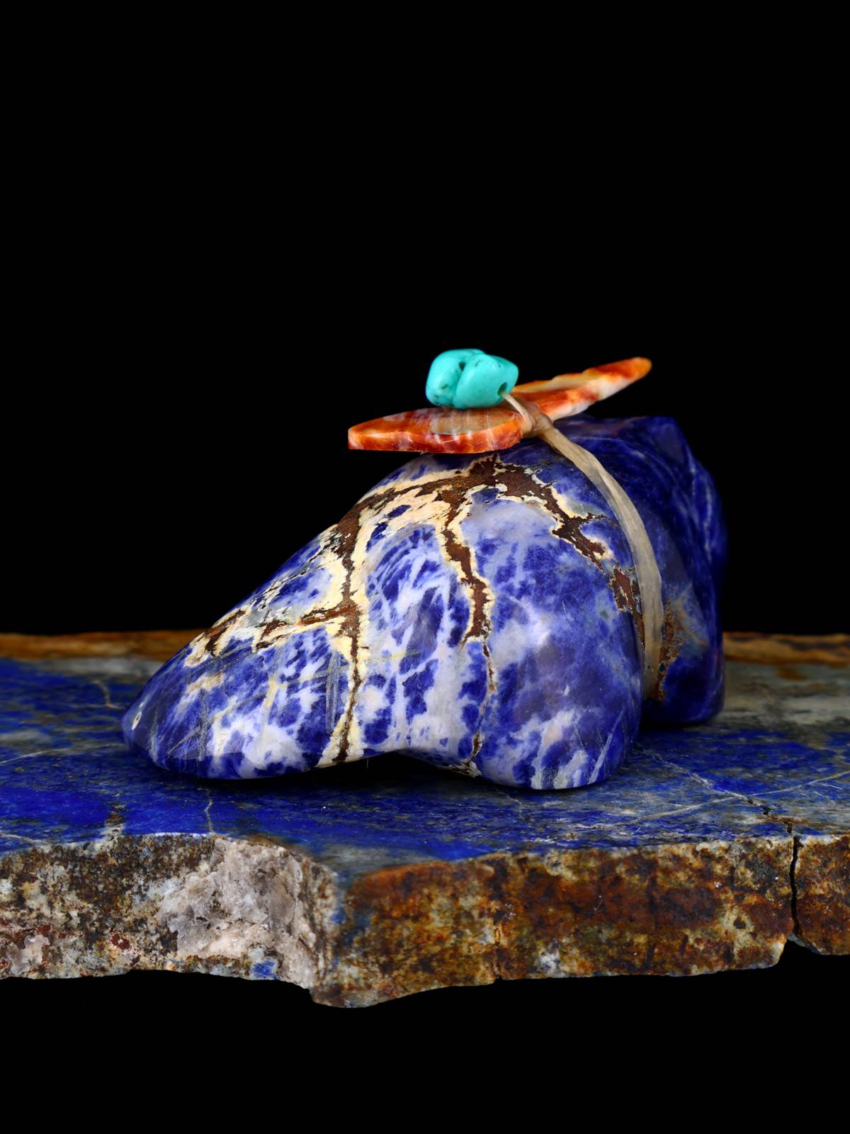 Sodalite Beaver Zuni Fetish