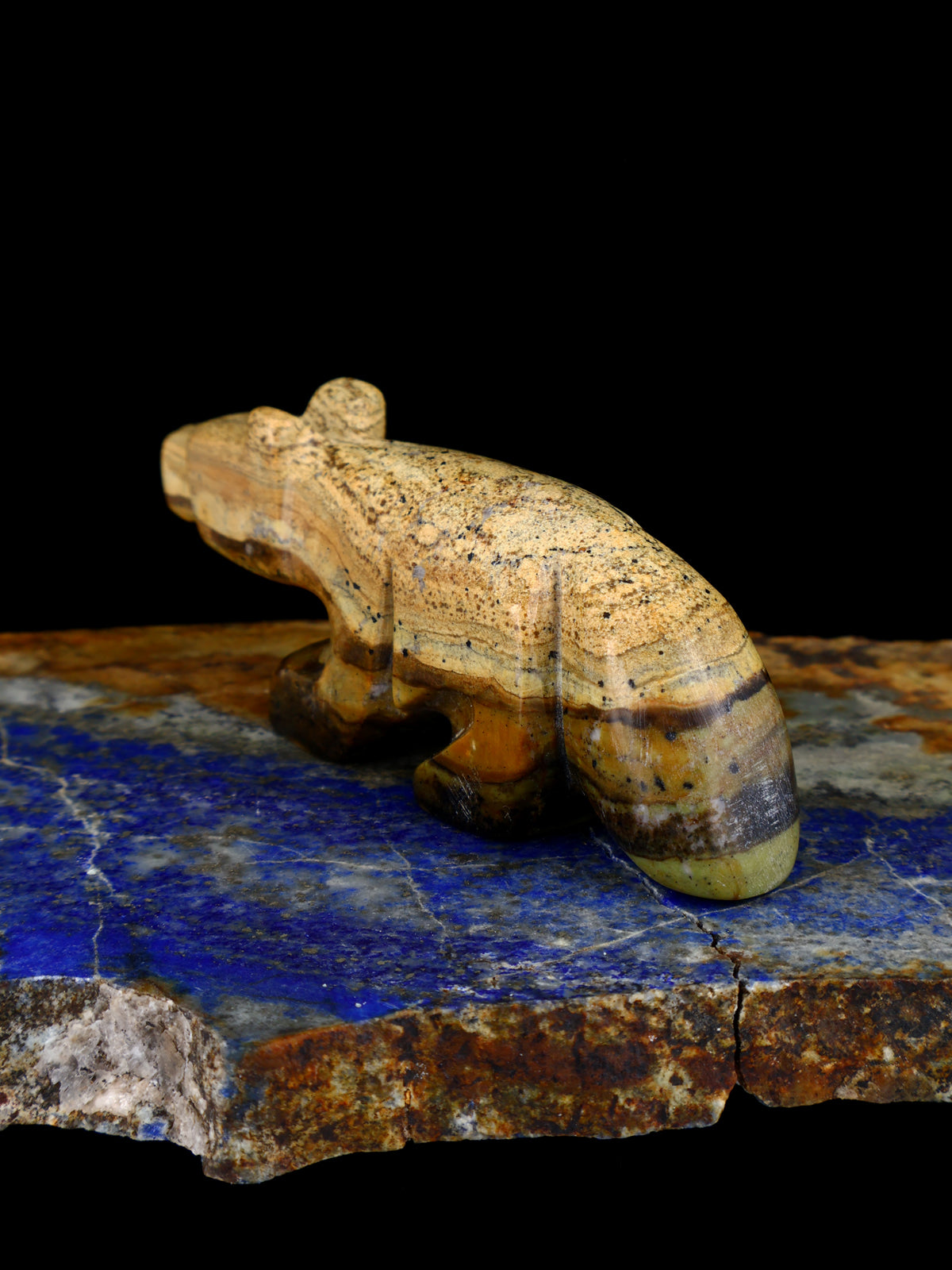 Serpentine Wolf Zuni Fetish