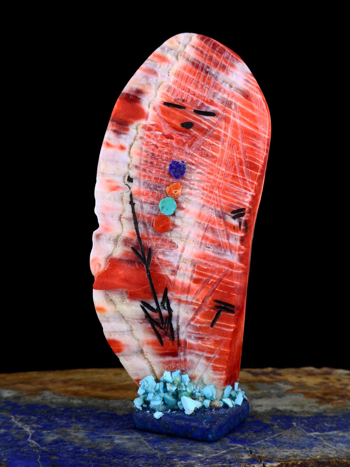 Spiny Oyster Maiden Zuni Fetish - PuebloDirect.com