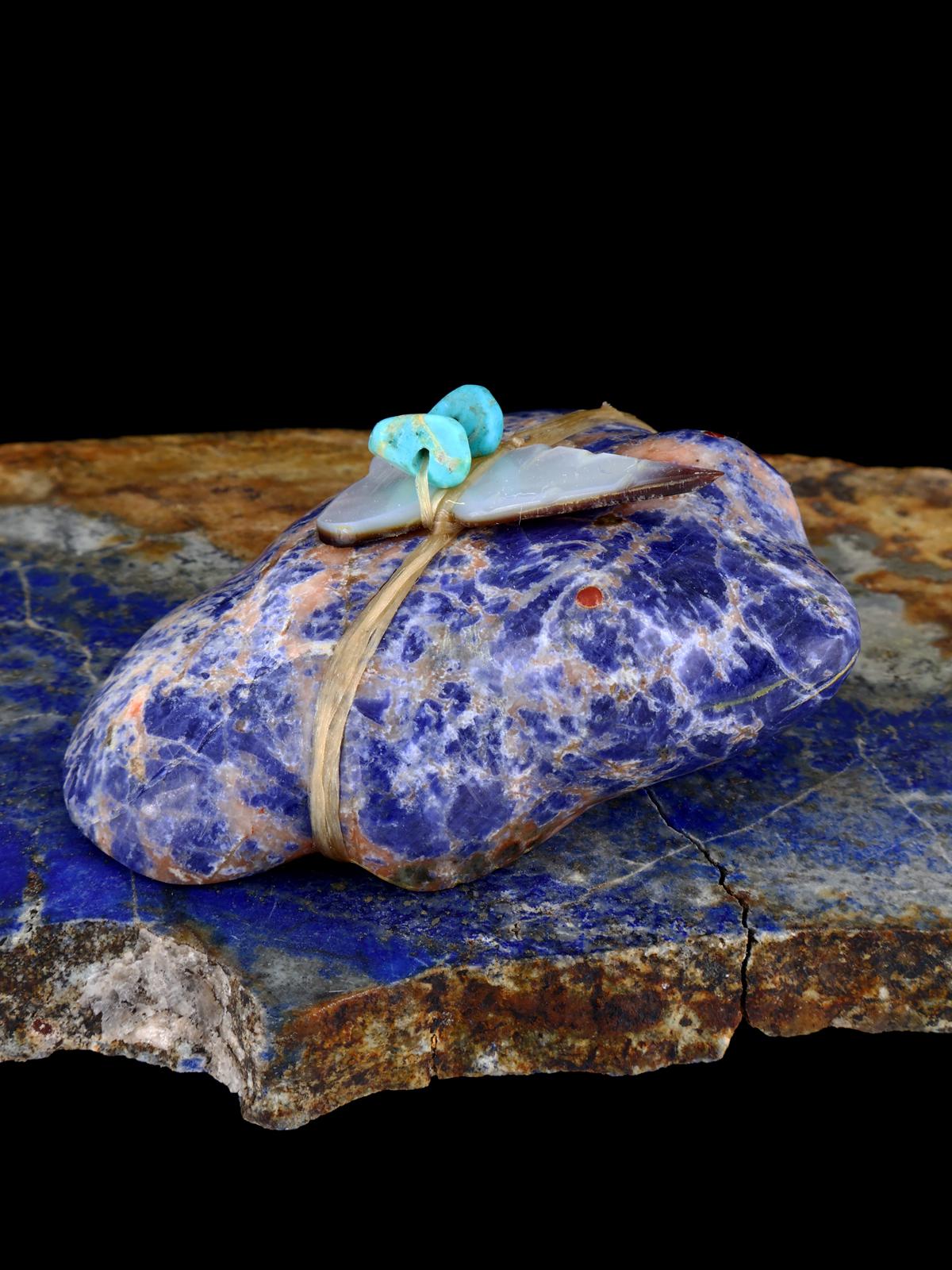 Sodalite Frog Zuni Fetish - PuebloDirect.com