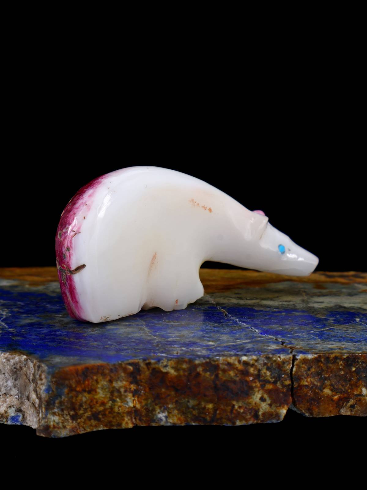 Spiny Oyster Bear Zuni Fetish