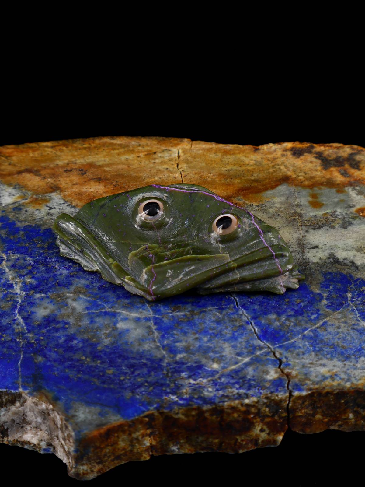 Serpentine Frog Zuni Fetish