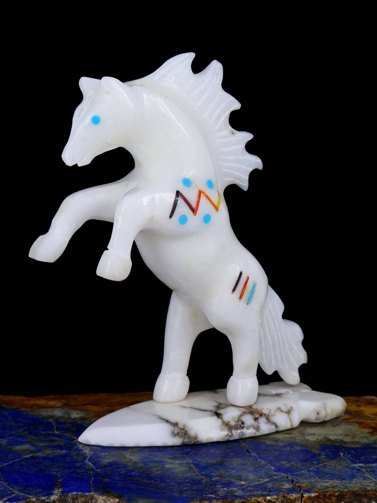 Gran Caballo de Mármol Blanco Zuni Fetiche