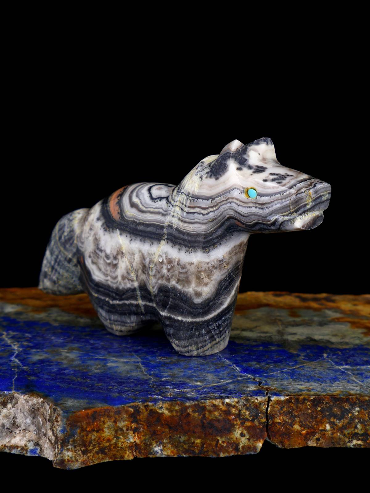 Onyx Horse Zuni Fetish