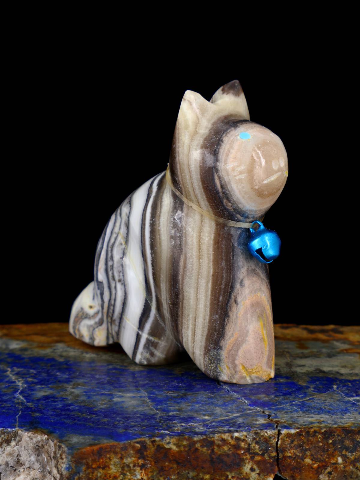 Onyx Cat Zuni Fetish