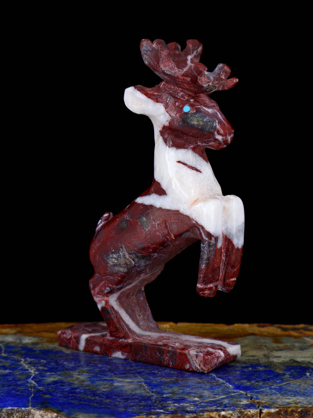 Marble Reindeer Zuni Fetish