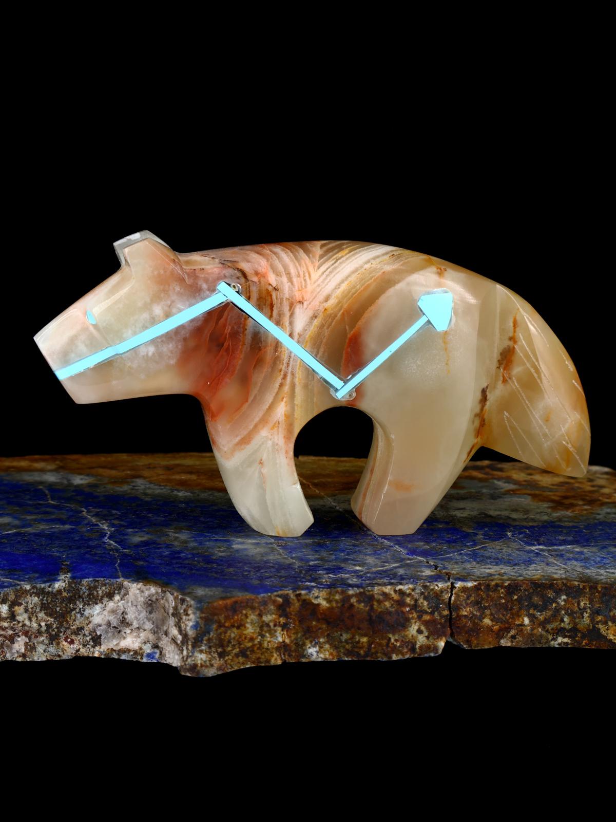 Onyx Wolf Zuni Fetish - PuebloDirect.com