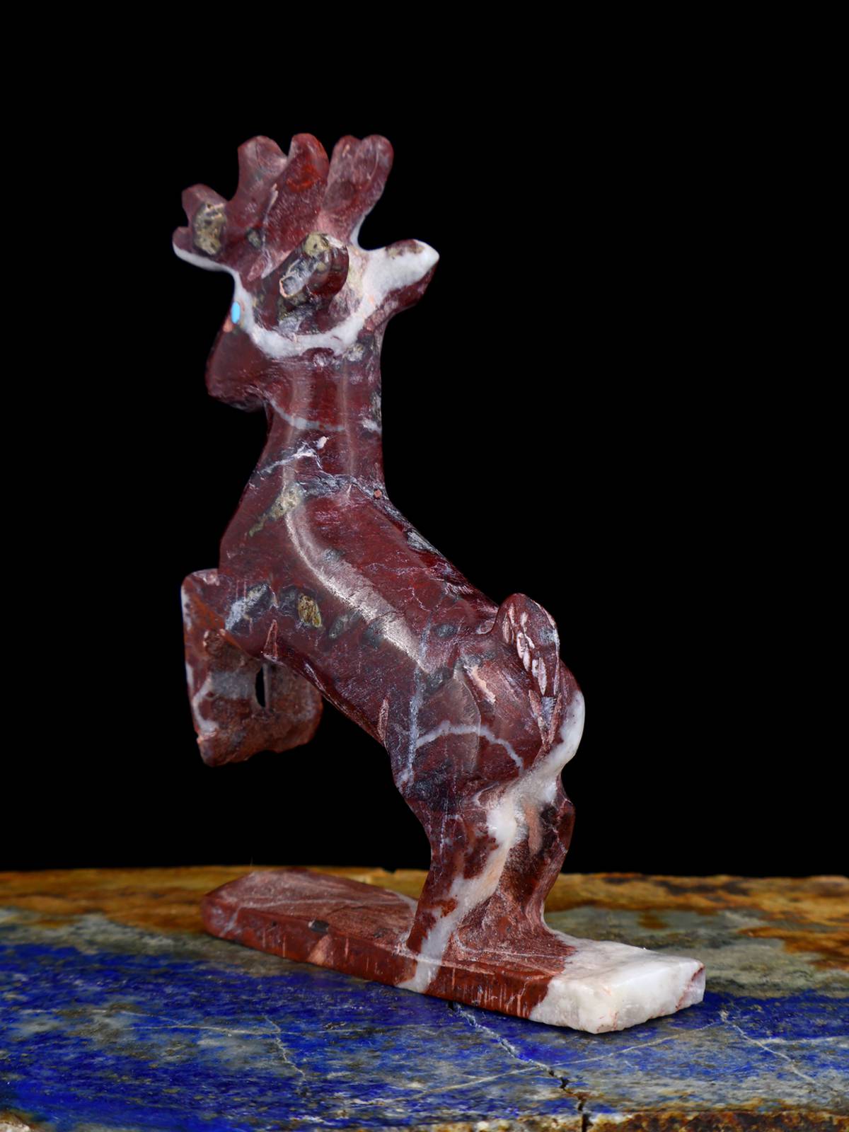 Marble Reindeer Zuni Fetish - PuebloDirect.com