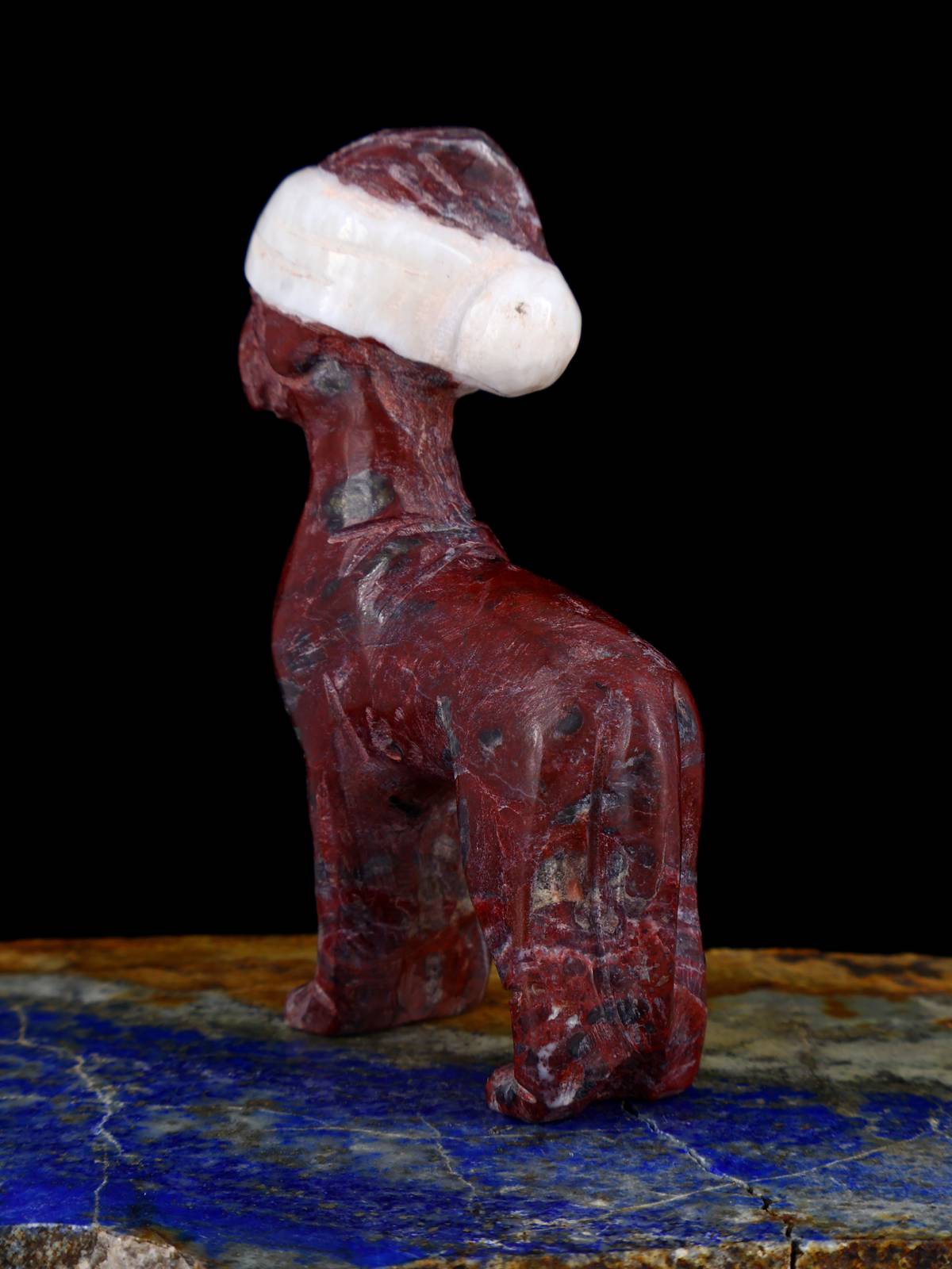 Marble Santa Doggy Zuni Fetish