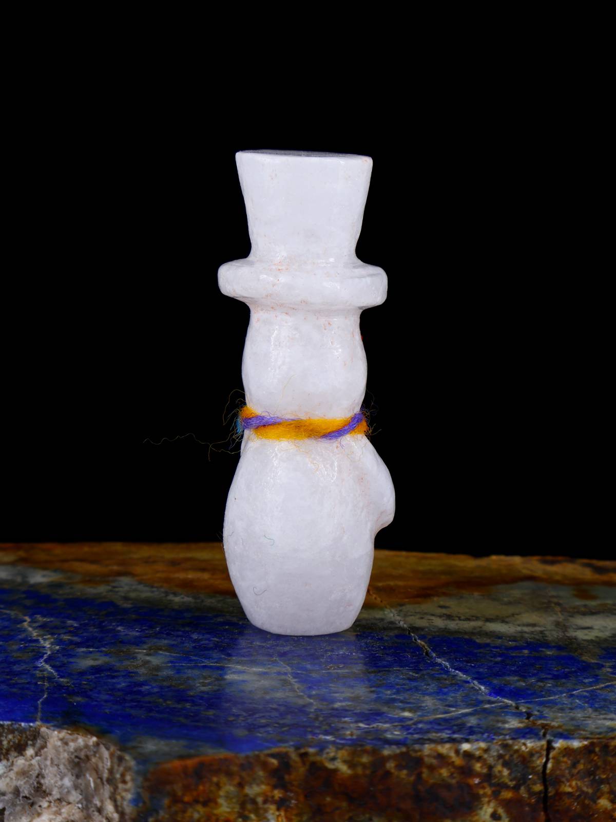 Alabaster Snowman Zuni Fetish - PuebloDirect.com