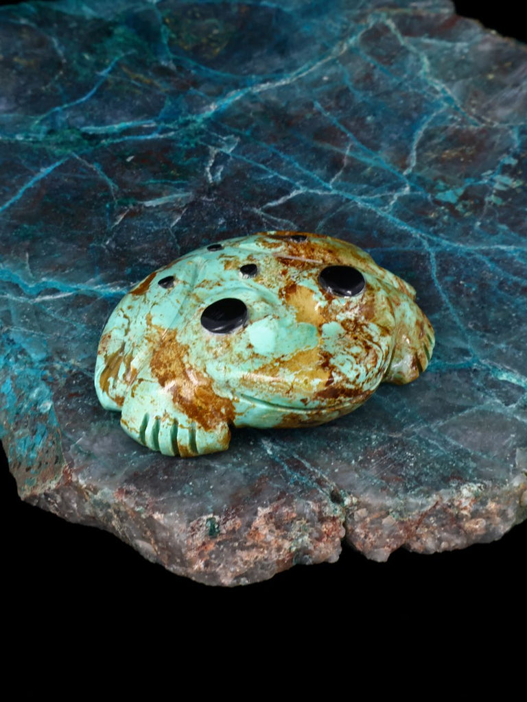Turquoise Frog Zuni Fetish - PuebloDirect.com