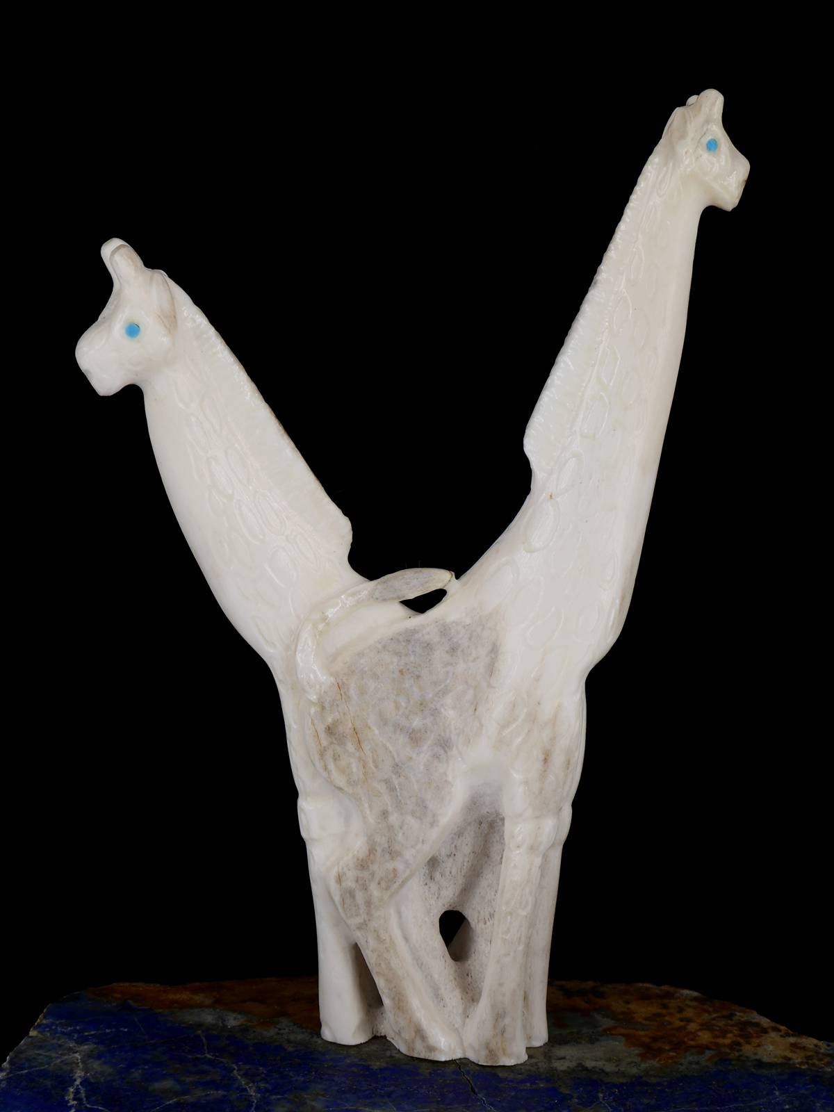 Antler Giraffes Zuni Fetish - PuebloDirect.com