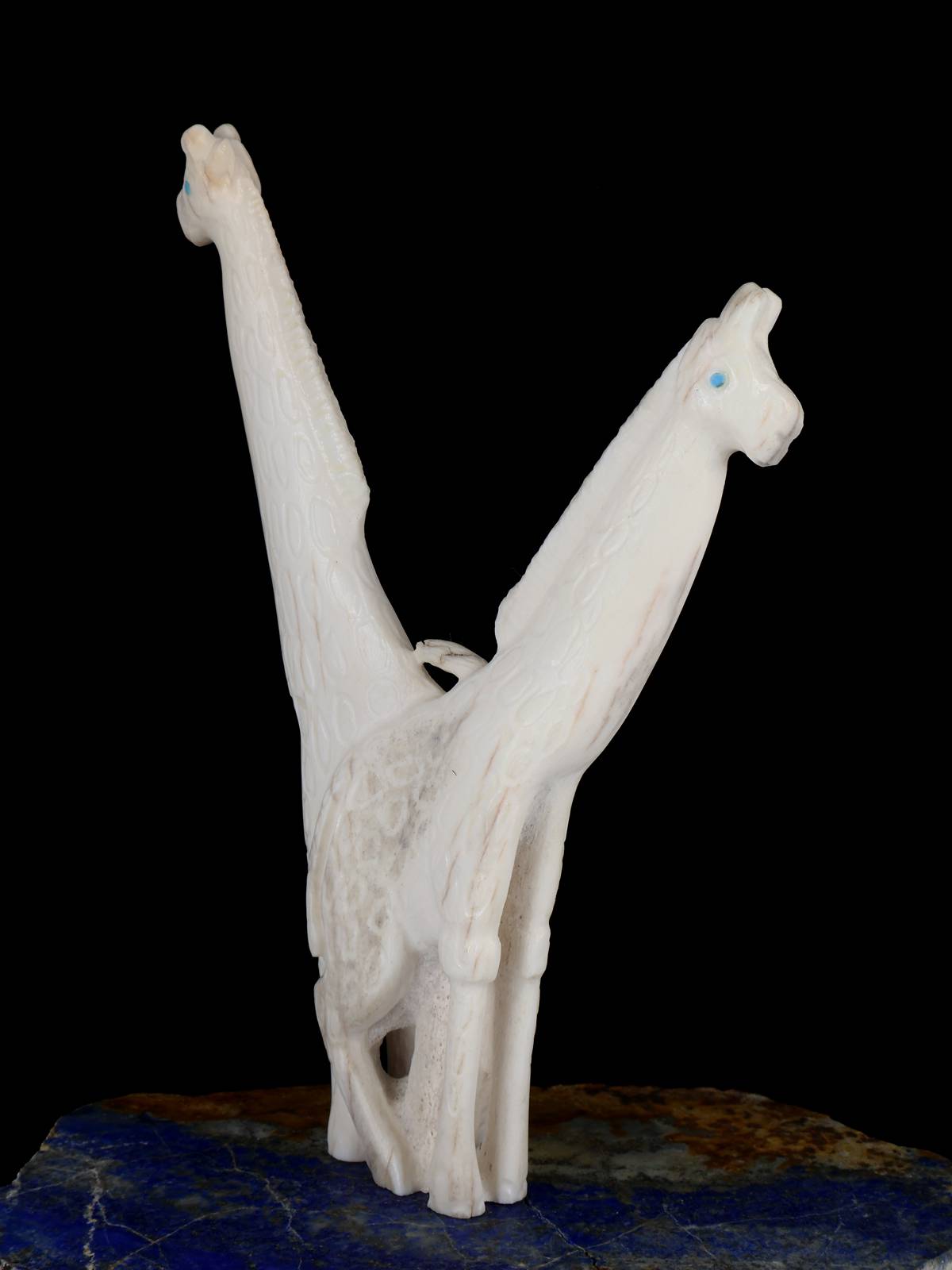 Antler Giraffes Zuni Fetish - PuebloDirect.com