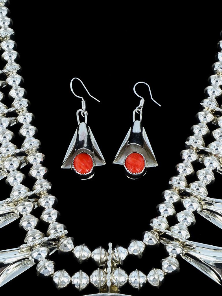 Navajo Spiny Oyster Sterling Silver Squash Blossom Necklace - PuebloDirect.com