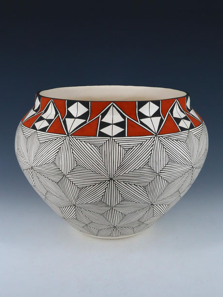 Acoma Pueblo Fine Line Design Pottery Vase - PuebloDirect.com