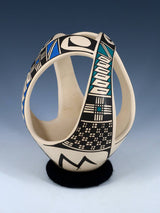 Mata Ortiz Hand Coiled Pottery Vase - PuebloDirect.com