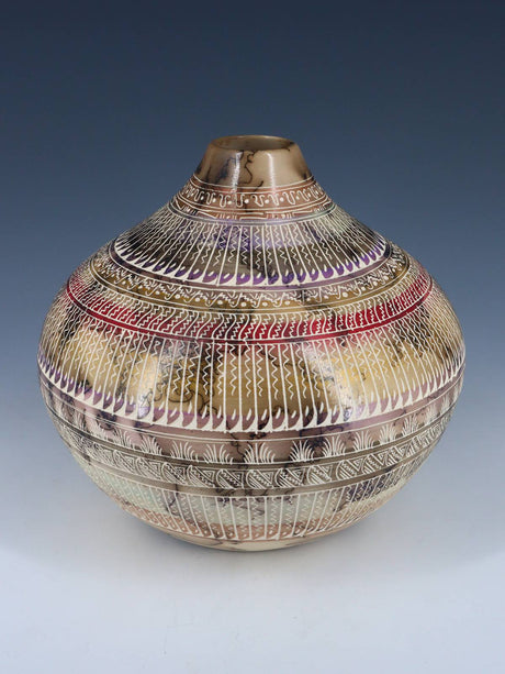 Navajo Etched Horsehair Pottery Vase - PuebloDirect.com