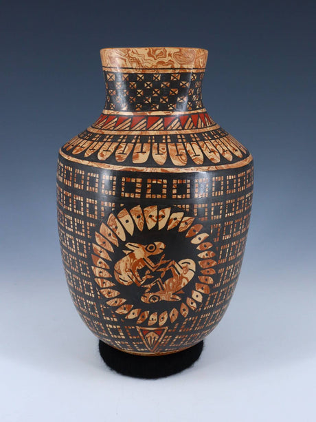 Mata Ortiz Hand Coiled Mezcla Clay Pottery Vase - PuebloDirect.com