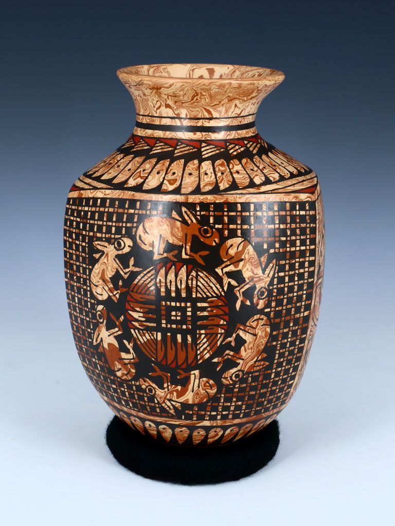 Mata Ortiz Hand Coiled Mezcla Clay Pottery Vase - PuebloDirect.com