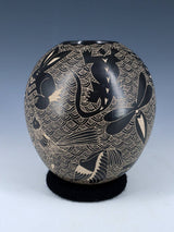 Hand Coiled Mata Ortiz Black Wildlife Pottery