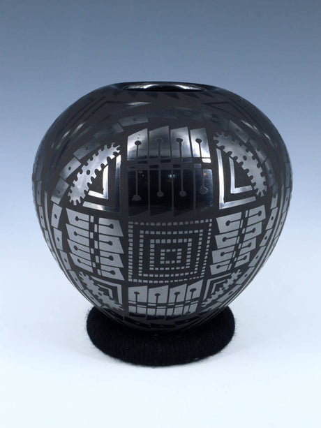 Mata Ortiz Oiseau de poterie noire enroulé à la main