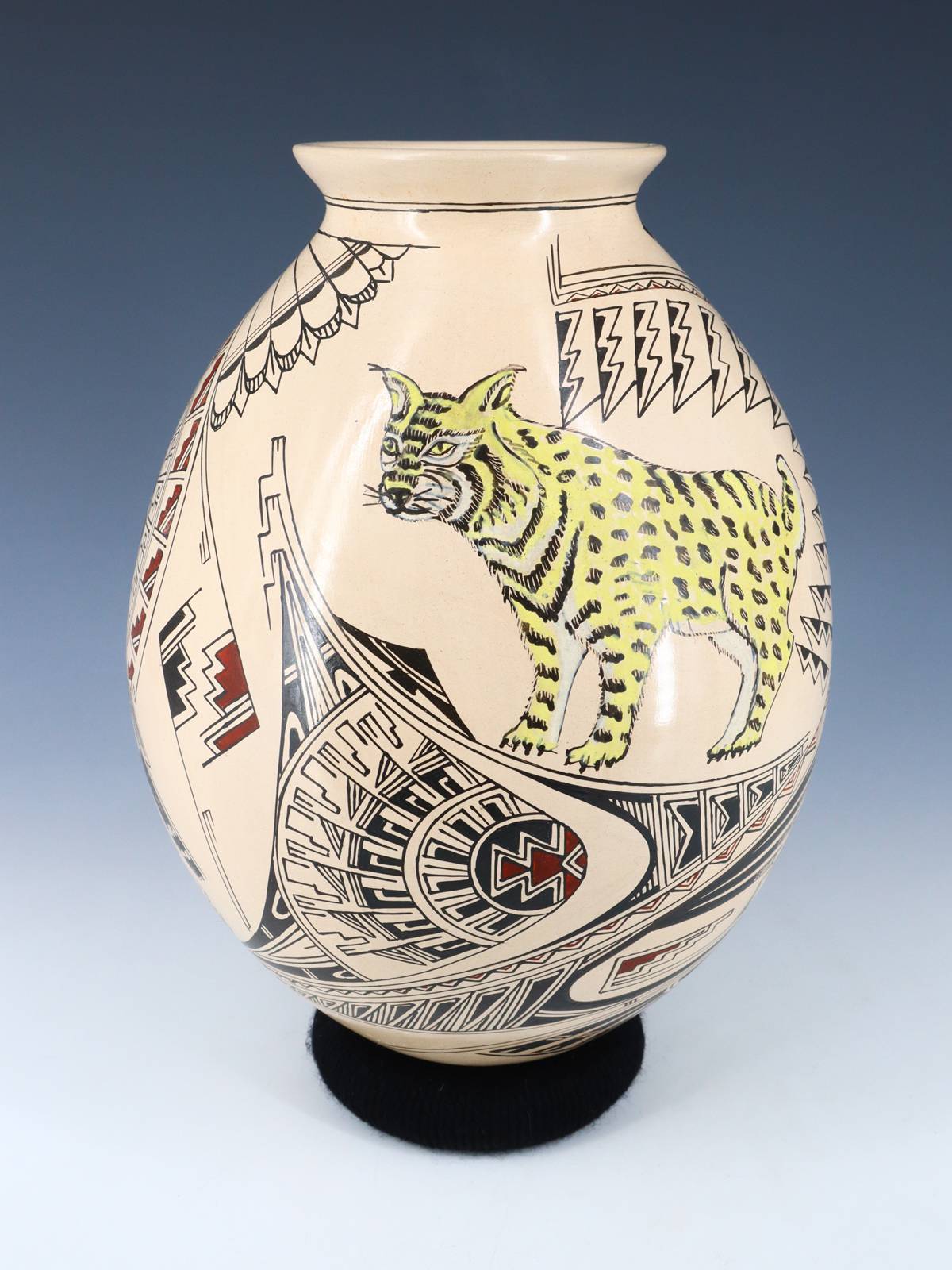 Mata Ortiz Hand Coiled Painted Wildlife Pottery