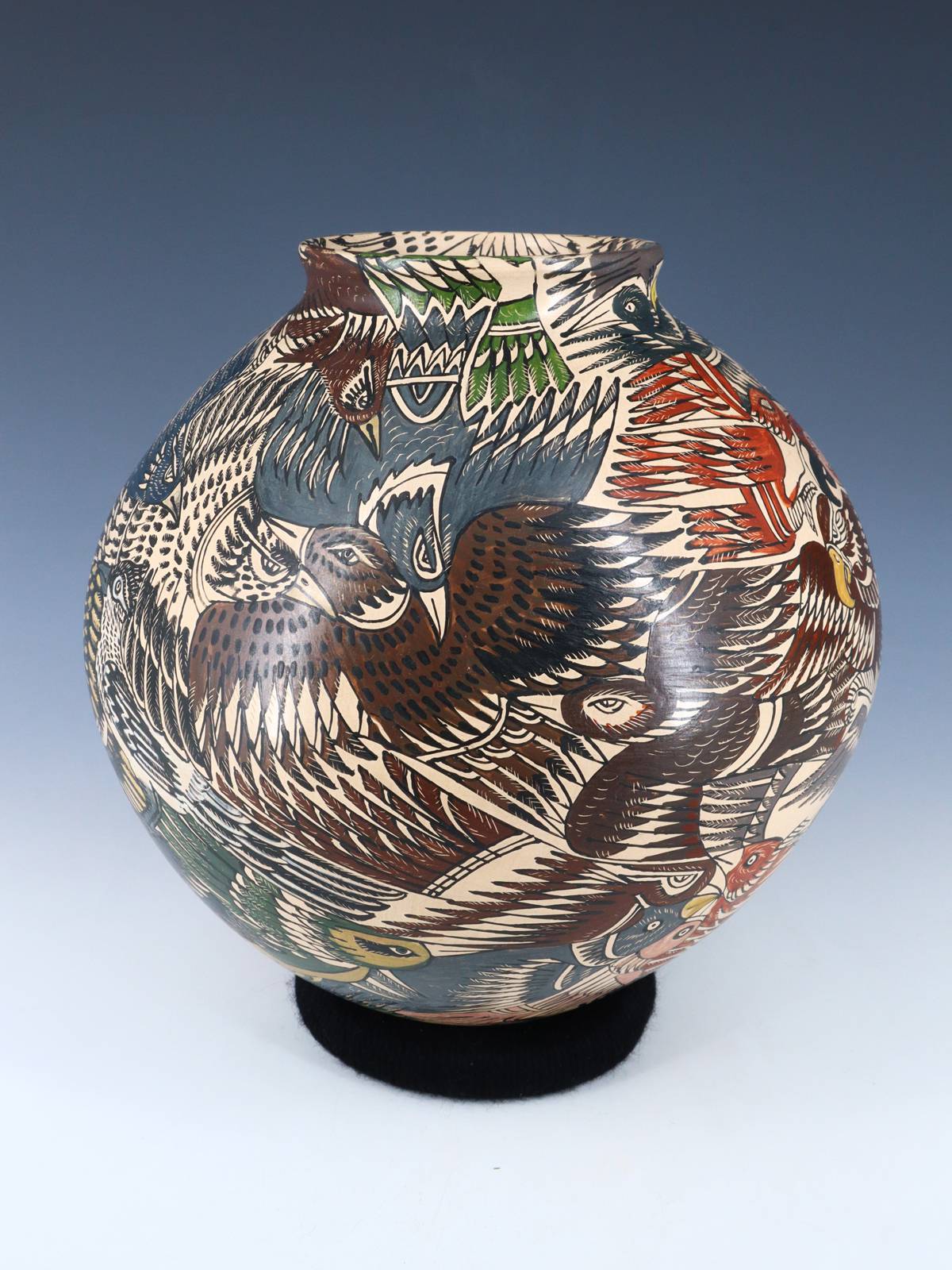 Mata Ortiz Hand Coiled Interlocking Bird Pottery