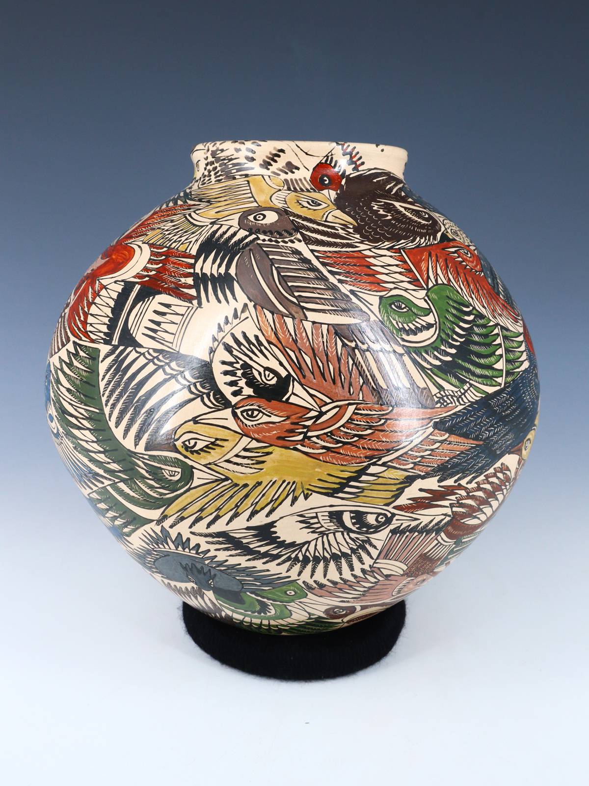 Mata Ortiz Hand Coiled Interlocking Bird Pottery