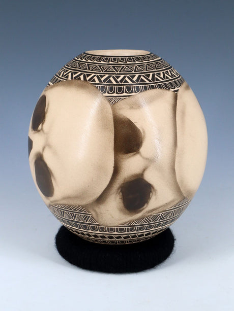 Mata Ortiz Hand Coiled Skull Pottery - PuebloDirect.com