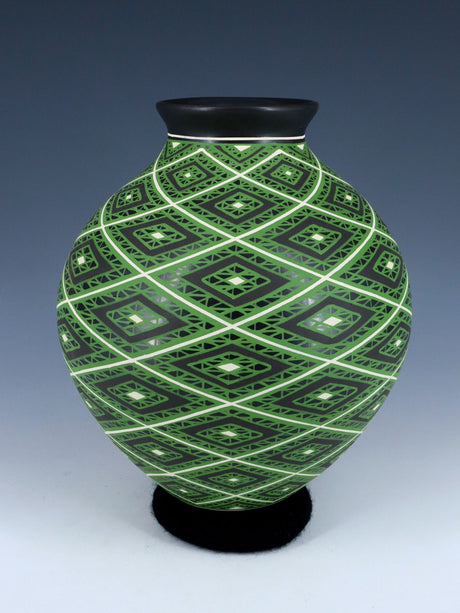 Mata Ortiz Hand Made Geometric Design Pottery - PuebloDirect.com