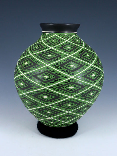 Mata Ortiz Hand Made Geometric Design Pottery - PuebloDirect.com