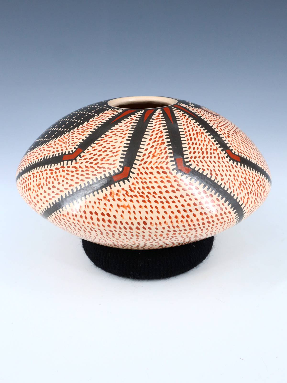 Mata Ortiz Paquime Pottery Spider Seed Pot
