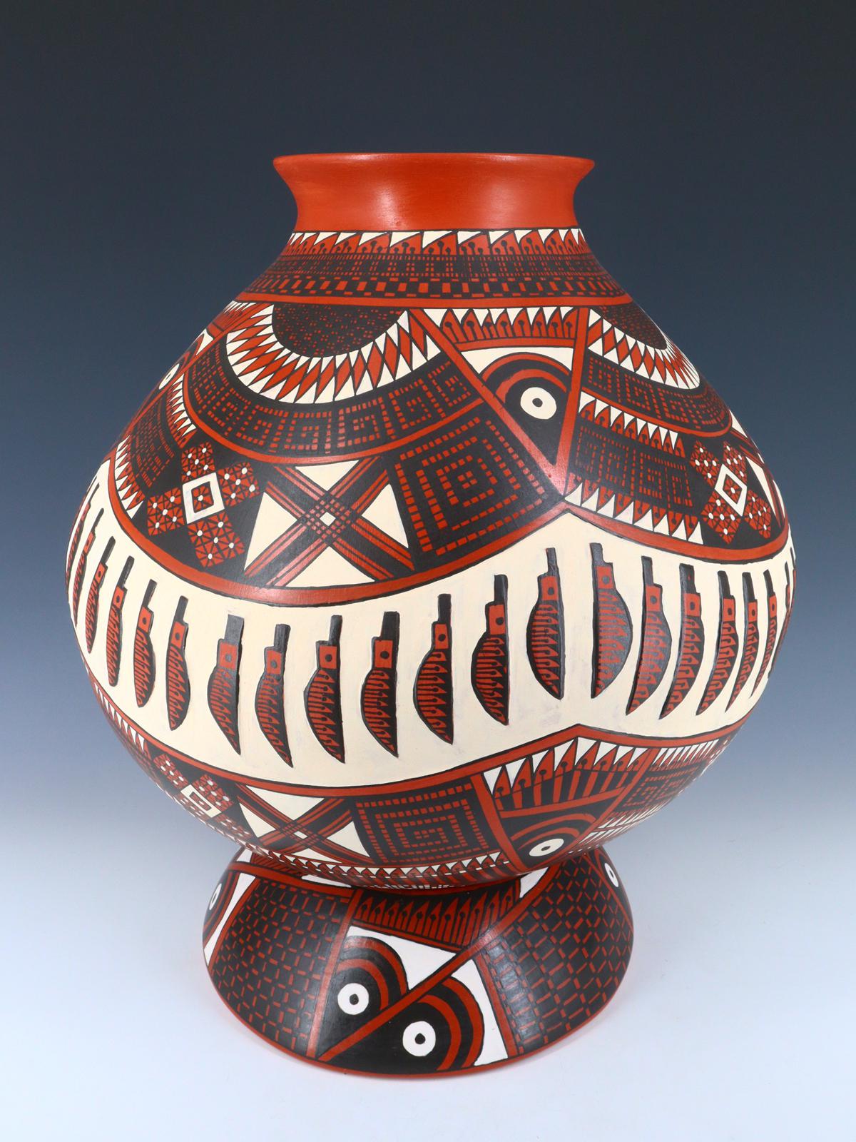 Large Mata Ortiz Hand Coiled and Painted Pottery - PuebloDirect.com