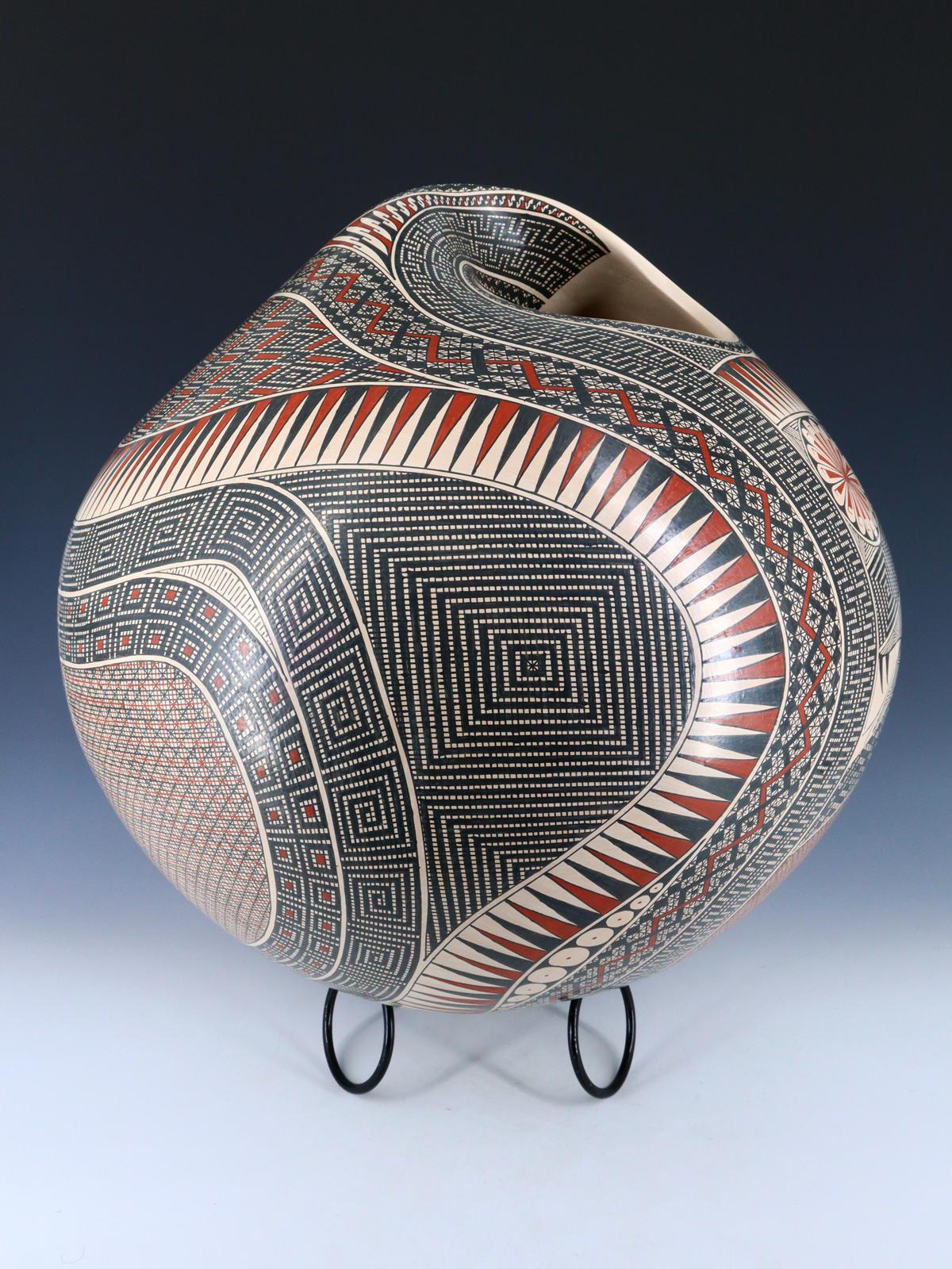 Large Twisted Handle Mata Ortiz Hand Coiled Paquime Pottery - PuebloDirect.com