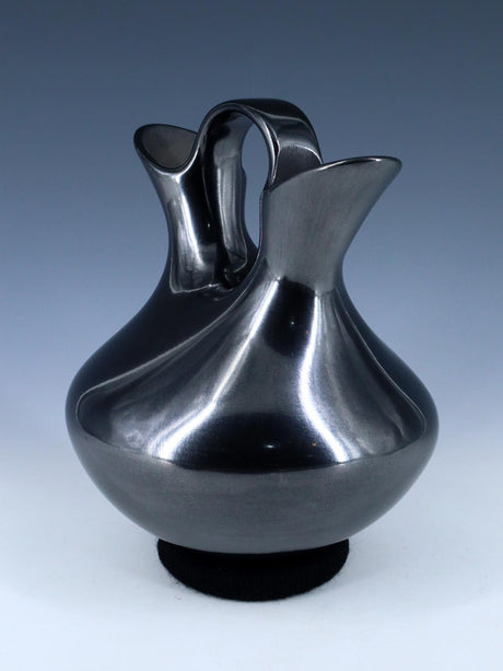 Mata Ortiz Hand Coiled Black Carved Pottery - PuebloDirect.com