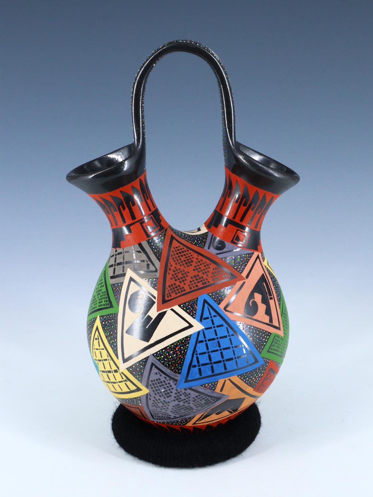 Mata Ortiz Hand Coiled and Painted Pottery - PuebloDirect.com