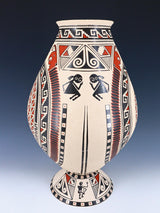 Poterie enroulée à la main Mata Ortiz avec support