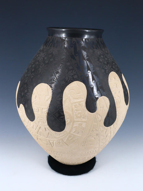Mata Ortiz Hand Coiled and Painted Pottery Vase
