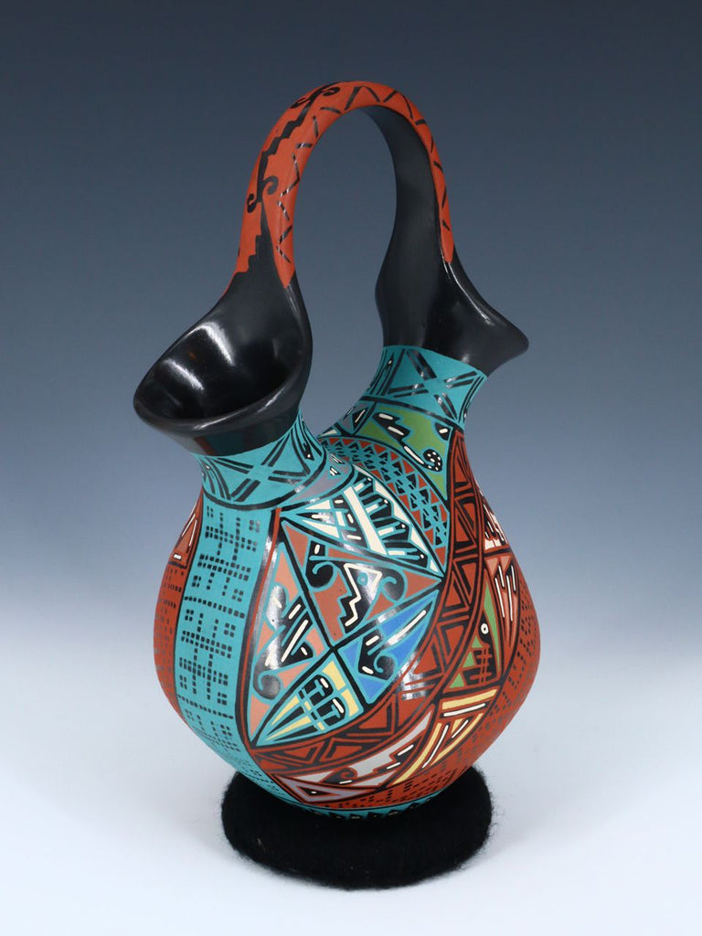 Mata Ortiz Hand Coiled and Painted Wedding Vase - PuebloDirect.com