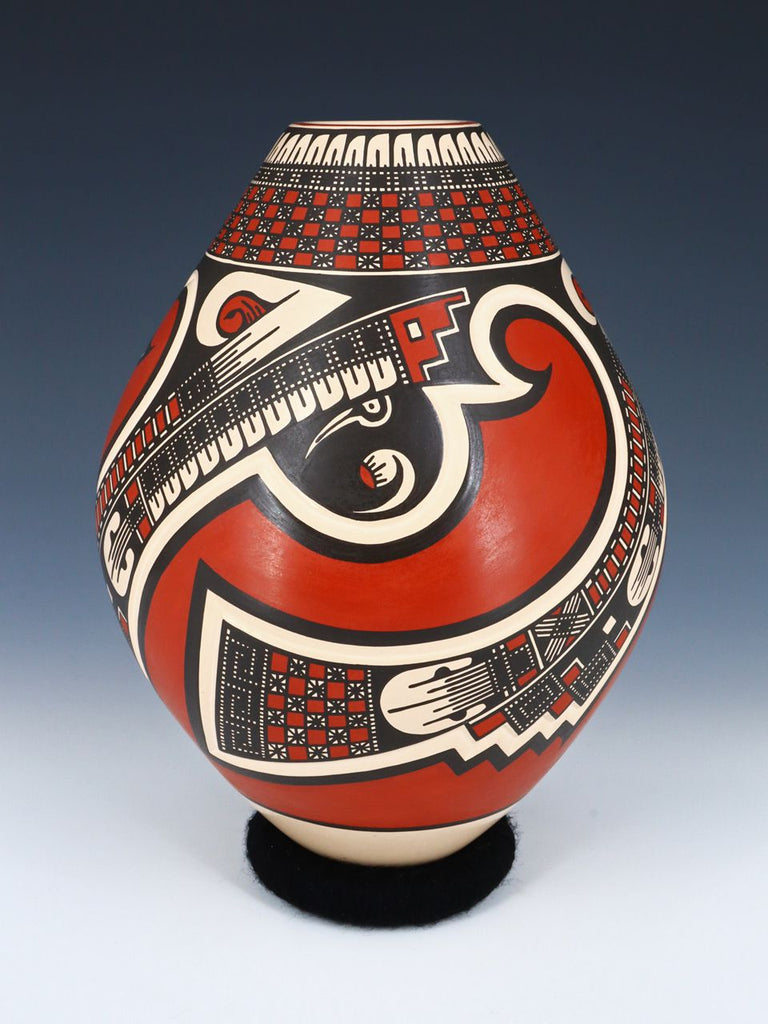 Large Mata Ortiz Hand Coiled Carved Pottery Vase - PuebloDirect.com