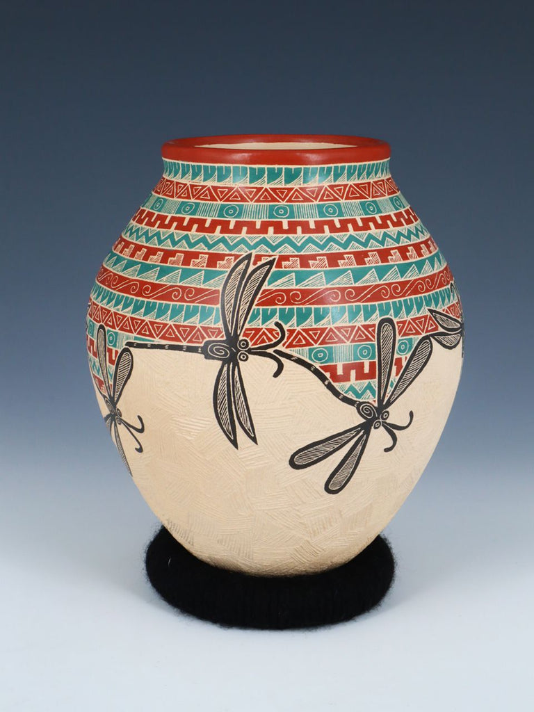 Mata Ortiz Hand Coiled Etched Dragonfly Pottery - PuebloDirect.com