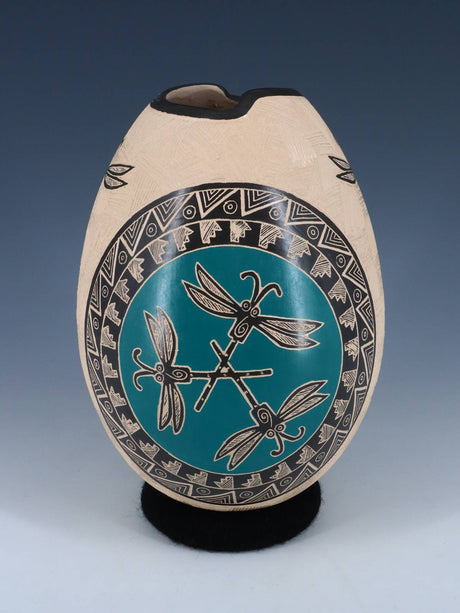 Mata Ortiz Hand Coiled Etched Dragonfly Pottery - PuebloDirect.com