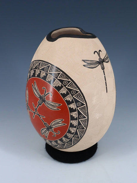 Mata Ortiz Hand Coiled Etched Dragonfly Pottery - PuebloDirect.com