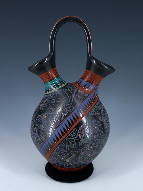 Mata Ortiz Hand Coiled and Painted Pottery Wedding Vase - PuebloDirect.com