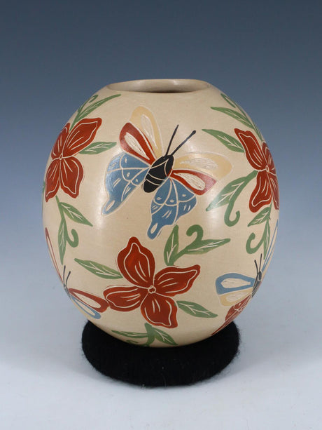 Mata Ortiz Hand Coiled and Etched Butterfly Pottery - PuebloDirect.com