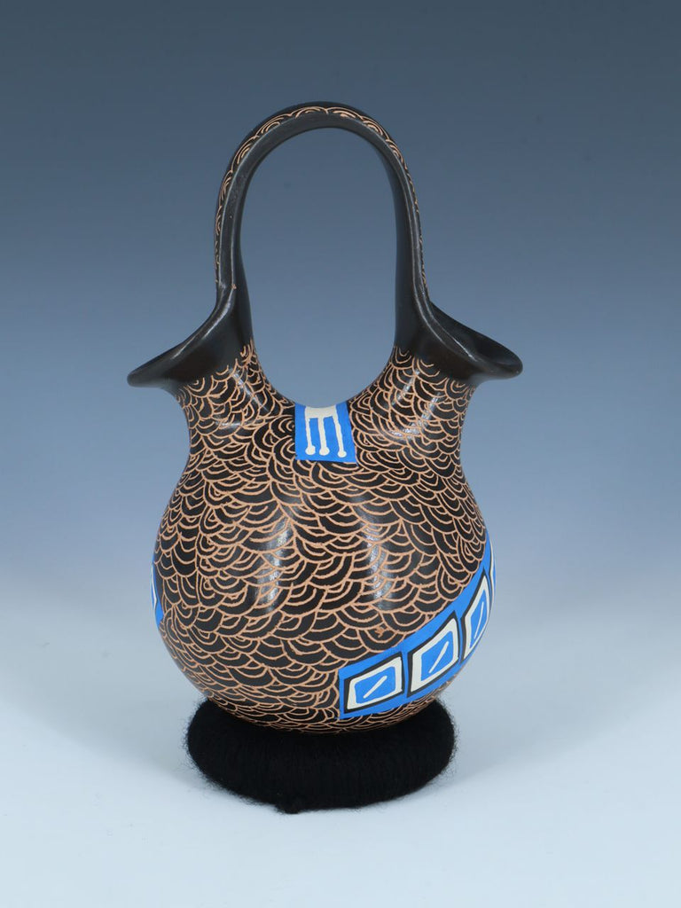 Mata Ortiz Hand Coiled and Painted Pottery Wedding Vase - PuebloDirect.com