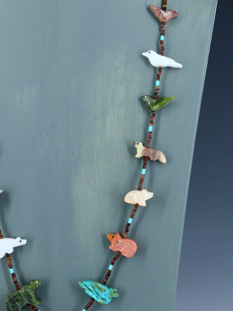 Native American Navajo Carved Fetish Necklace - PuebloDirect.com