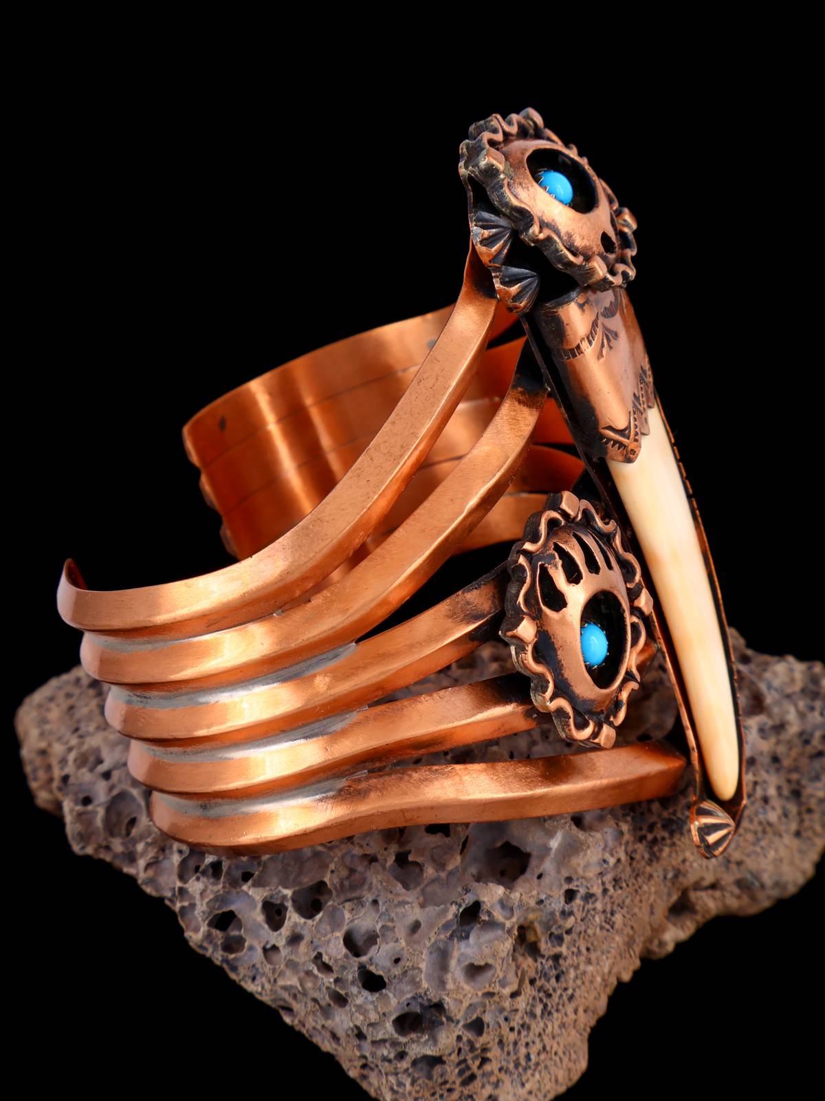 Navajo Copper Bear Claw Bracelet - PuebloDirect.com